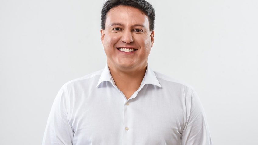 Controvérsia Envolvendo Vice-Governador Felipe Camarão: Alegações de Misoginia e a Luta pela Reputação.