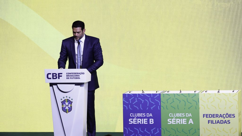 CBF dá primeiro passo por fair play financeiro no Brasil; entenda